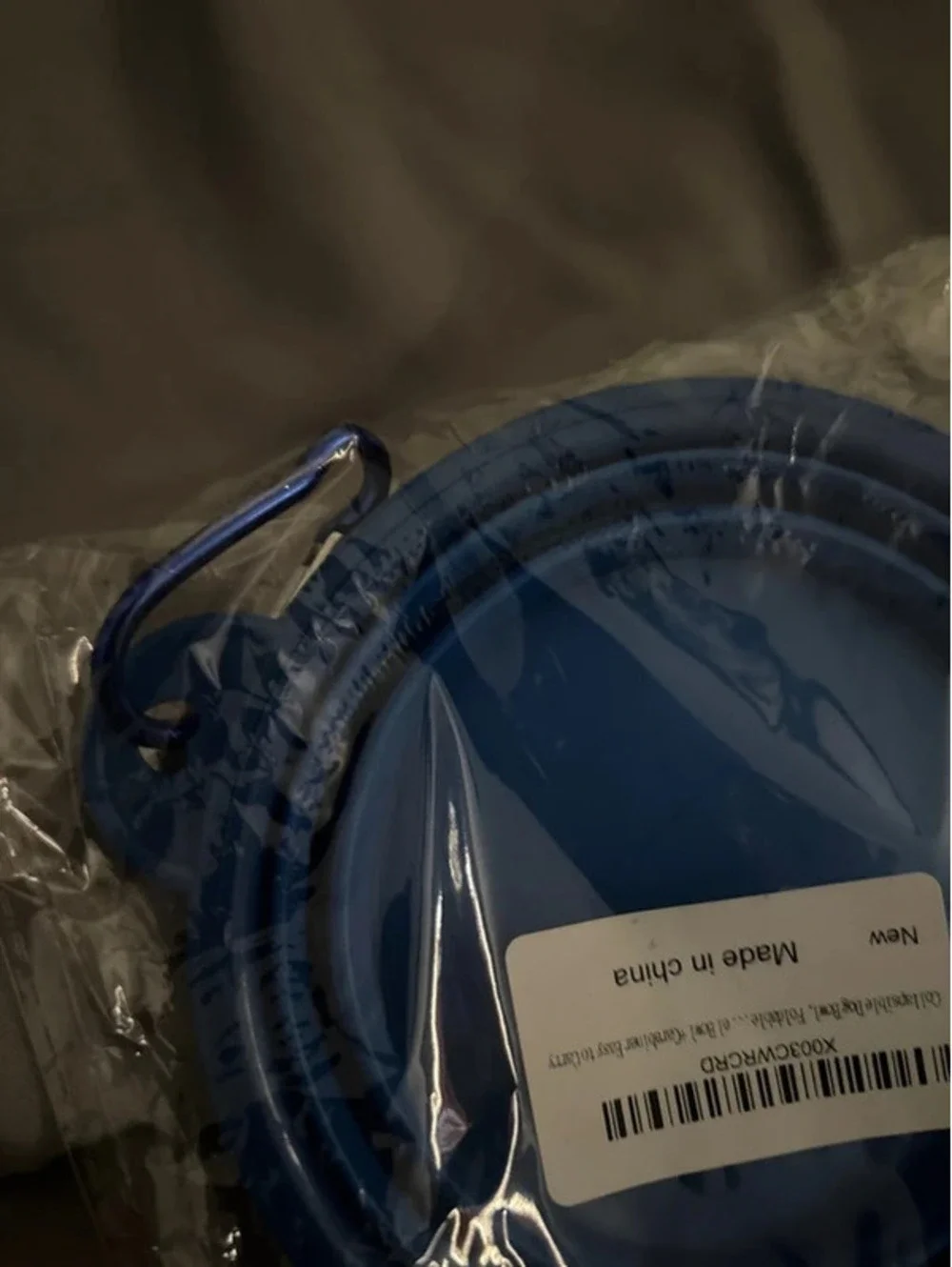 Collapsible dog bowl for travel